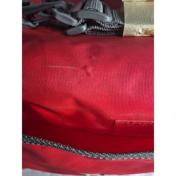 Vintage Time Magazine Locker Bag Red Excellent Condition Original Tag And Strap - Picture 7 of 16